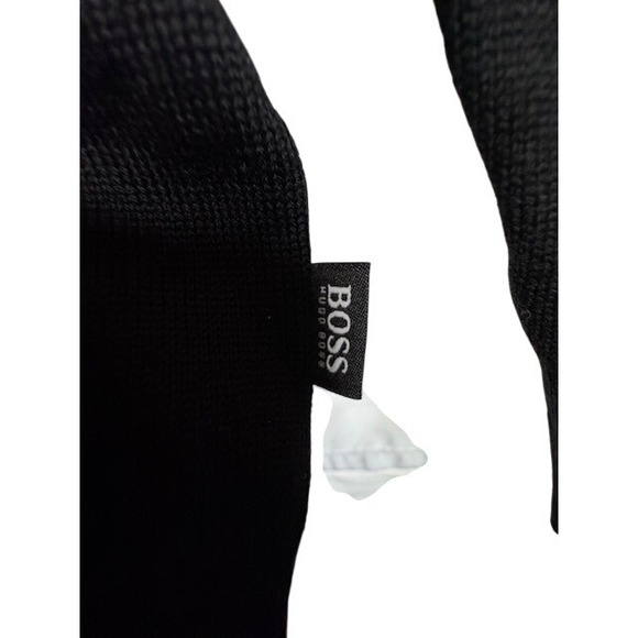 Hugo Boss Slim Fit Extra Fine Merino Wool Black V-Neck Sweater - XL - Picture 2 of 10